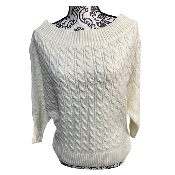 TCEC Sweaters - BNWT TCEC Off-Shoulder Cable Knit Sweater